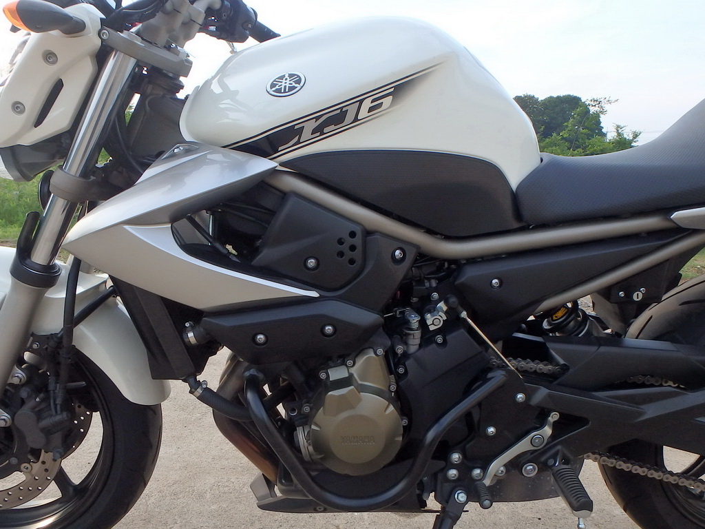 Купить мотоцикл Yamaha XJ6N 2009 фото 15